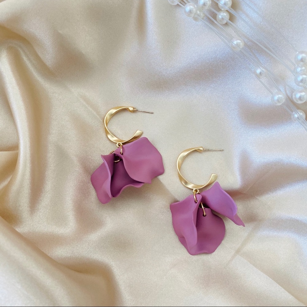 💙Purple Flower Panel  Earrings Dangled - Picture 7 of 11